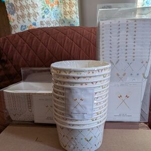 Sara Fitz 36 Assorted Containers Sealed